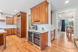 37W209 Deer Pond Ct, Saint Charles, IL 60175 - Photo 21