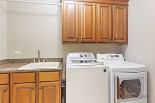 37W209 Deer Pond Ct, Saint Charles, IL 60175 - Photo 69