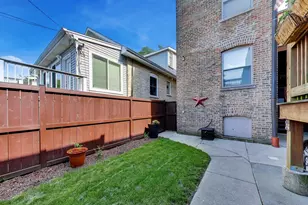 3807 N Campbell Ave, Chicago, IL 60618 - Photo 23