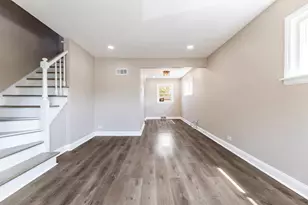 1027 Bellwood Ave, Bellwood, IL 60104 - Photo 13