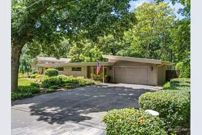 24127 W Oak Lane, Joliet, IL 60404 - Photo 1
