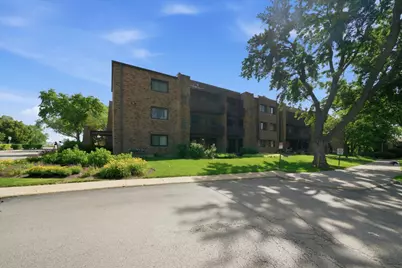 1100 E Randville Drive #203, Palatine, IL 60074 - Photo 3