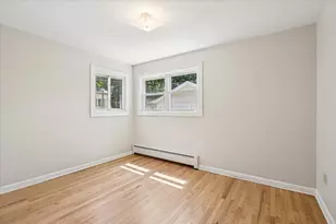 837 Lange St, Mundelein, IL 60060 - Photo 9