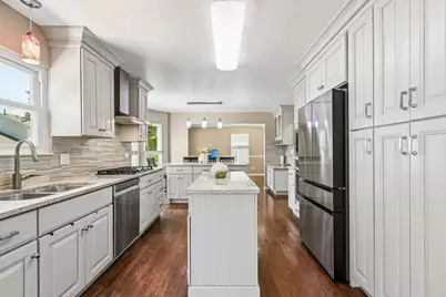 1175 Lakewood Circle, Naperville, IL 60540 - Photo 17