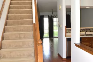 1609 Orchard Ave, Schaumburg, IL 60193 - Photo 3