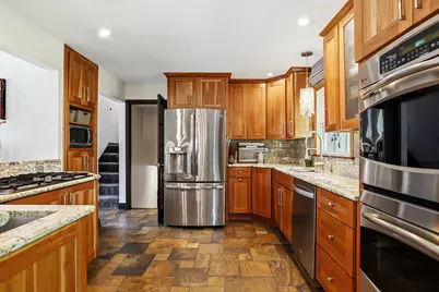 11S560 Whittington Lane, Naperville, IL 60564 - Photo 7