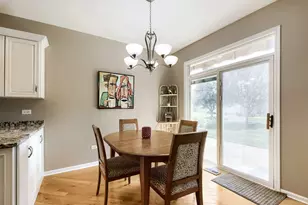 21235 Windsor Lake Ln, Crest Hill, IL 60403 - Photo 13