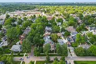706 N Ellsworth St, Naperville, IL 60563 - Photo 63
