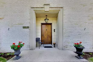 5898 N Caldwell Ave, Chicago, IL 60646 - Photo 3
