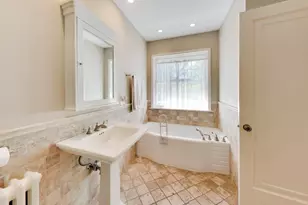 5898 N Caldwell Ave, Chicago, IL 60646 - Photo 23