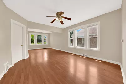 2718 Kenilworth Avenue, Berwyn, IL 60402 - Photo 7
