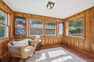 32W183 Glos St, Wayne, IL 60184 - Photo 7
