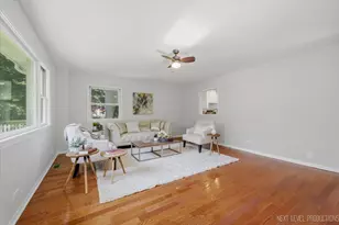 32W183 Glos St, Wayne, IL 60184 - Photo 25