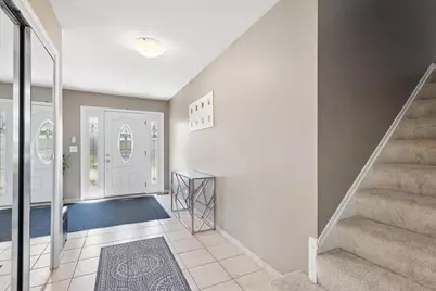 8 Auburn Drive, Glendale Heights, IL 60139 - Photo 13