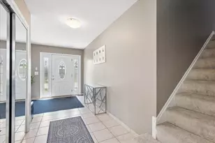 8 Auburn Dr, Glendale Heights, IL 60139 - Photo 13