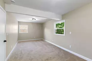 716 Wilcox St, Joliet, IL 60435 - Photo 13