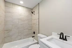716 Wilcox St, Joliet, IL 60435 - Photo 19