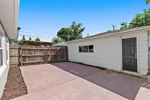 716 Wilcox St, Joliet, IL 60435 - Photo 23