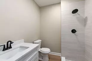 716 Wilcox St, Joliet, IL 60435 - Photo 11