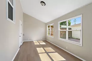 716 Wilcox St, Joliet, IL 60435 - Photo 21