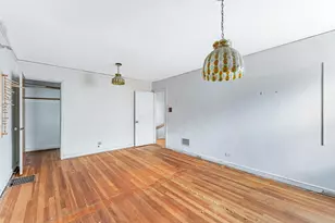 8238 S Prairie Ave, Chicago, IL 60619 - Photo 13