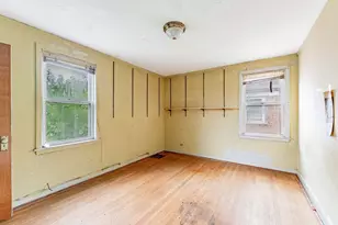 8238 S Prairie Ave, Chicago, IL 60619 - Photo 15