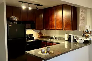 5811 Oakwood Dr, Lisle, IL 60532 - Photo 7