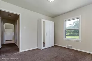 7S151 N Eola Rd, Aurora, IL 60502 - Photo 9