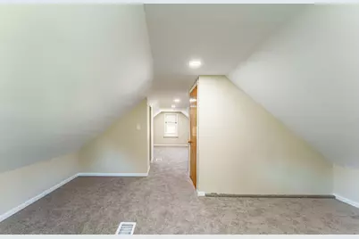7805 Suburban Lane, Bridgeview, IL 60455 - Photo 15