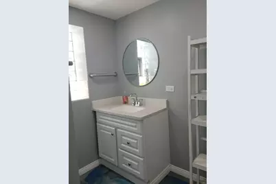 2419 N Kostner Avenue #Garden, Chicago, IL 60639 - Photo 9