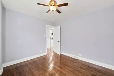 555 E 105th Street, Chicago, IL 60628 - Photo 15