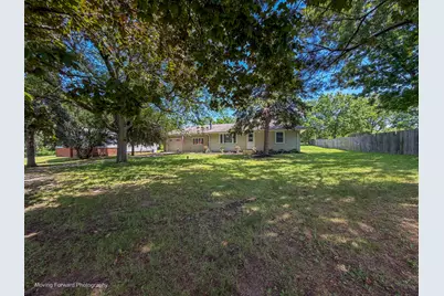 7S175 N Eola Road, Aurora, IL 60502 - Photo 17