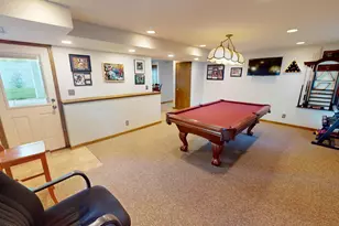1201 S 10th St, Saint Charles, IL 60174 - Photo 19