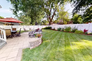 1201 S 10th St, Saint Charles, IL 60174 - Photo 33