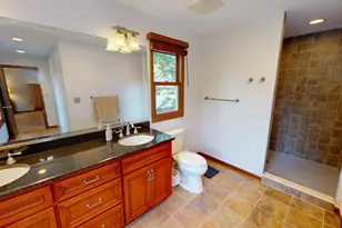 1201 S 10th St, Saint Charles, IL 60174 - Photo 9