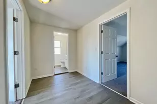 8312 S Phillips Ave, Chicago, IL 60617 - Photo 17