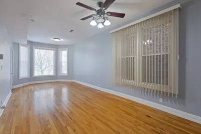 4211 W Gladys Avenue #2, Chicago, IL 60624 - Photo 5
