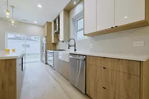 308 N Lockwood Ave, Chicago, IL 60644 - Photo 7