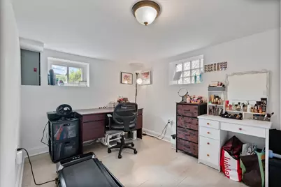 2611 W Jarlath Street, Chicago, IL 60645 - Photo 17
