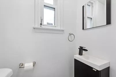 2611 W Jarlath Street, Chicago, IL 60645 - Photo 13