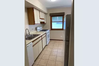352 College Street, Crystal Lake, IL 60014 - Photo 11
