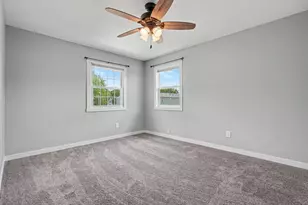 450 John St, Paxton, IL 60957 - Photo 15
