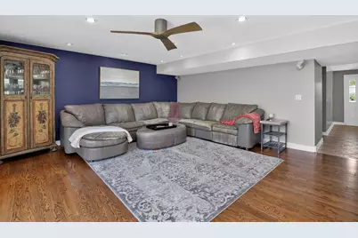 1110 Valley View Drive, Downers Grove, IL 60516 - Photo 13