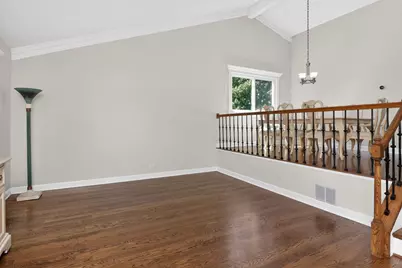 1110 Valley View Drive, Downers Grove, IL 60516 - Photo 3