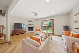 2550 W 112th St, Chicago, IL 60655 - Photo 13