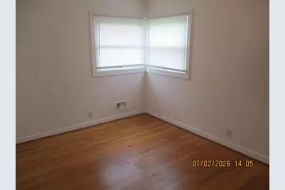 [Address not provided], Oak Lawn, IL 60453 - Photo 11