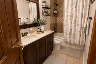 2913 Vimy Ridge Dr, Joliet, IL 60435 - Photo 17