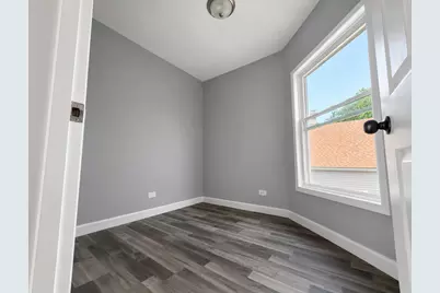 5020 W Ohio Street, Chicago, IL 60644 - Photo 11