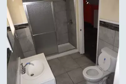 7916 S East End Avenue, Chicago, IL 60617 - Photo 15