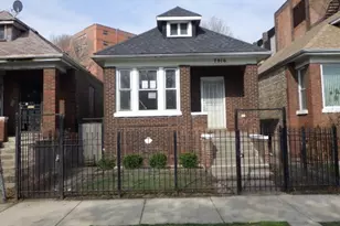 7916 S East End Ave, Chicago, IL 60617 - Photo 1